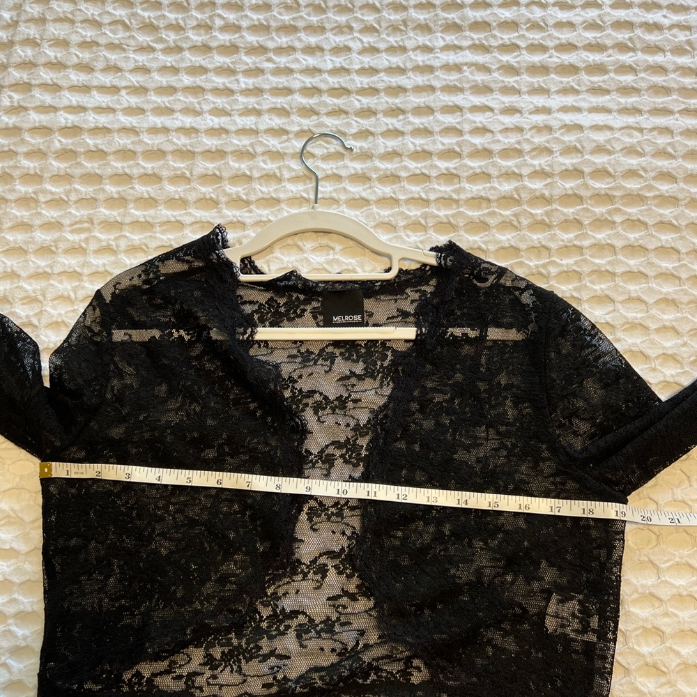 Melrose Black Lace Shrug Bolero - Picture 7 of 7